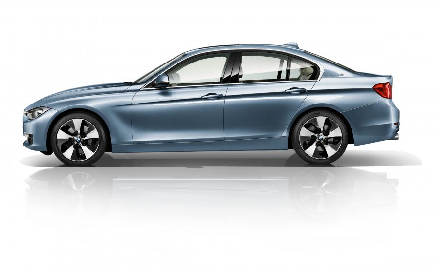  BMW 3-Series ActiveHybrid 2011 года  (фото 7 из 7)